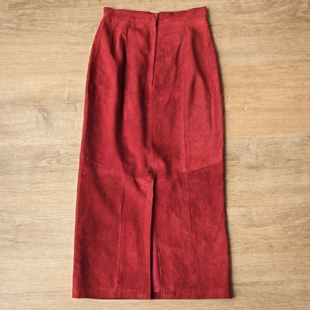DANIER Elegant Red Suede Pencil Skirt Size 4 - Picture 6 of 7